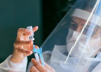 Definidas restrições de circulação de veículos de carga durante feriados de 2022