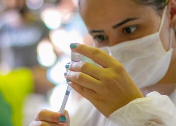 Araxá aplica doses de reforço de todas as vacinas nessa quinta-feira