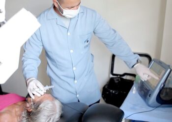 Agendamento com médicos especialistas é feito a partir de encaminhamento de clínico