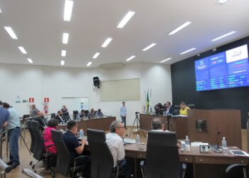Câmara Municipal realiza abertura do Programa Parlamento Jovem