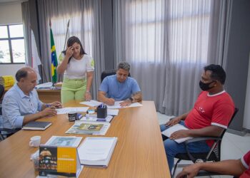 Fórum Comunitário em Araxá debate projeto de lei sobre o novo Estatuto Municipal