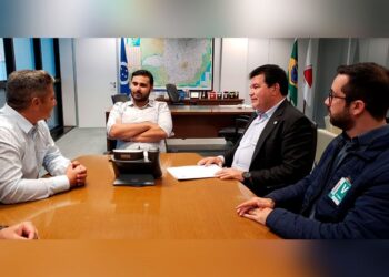 Alunos da Escola Professora Auxiliadora Paiva são finalistas do Concurso Cultural Restaura Natureza