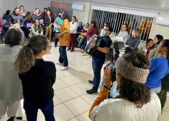 Educadores aprendem sobre os sons da biorrítmica em oficina do 10ª Tri Ciclo