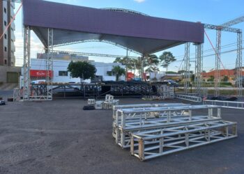 Assinado o termo de fomento com a Associação dos Estudantes de Araxá