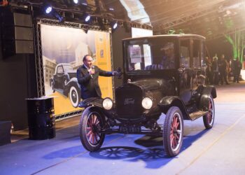 Moradores do Assentamento Santa Cecília, em Campos Altos, recebem títulos de propriedade