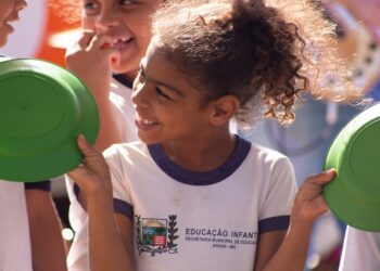 Escolas alteram programação de turmas para que mais estudantes participem do projeto Semeando Conhecimentos