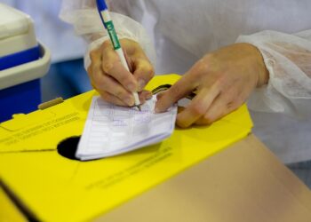 Saúde de Araxá convoca população 18+ para vacinação contra Covid-19 nesta segunda