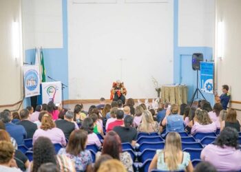 Projetos inovadores de professores, executados no período pós-pandemia, premiados em Araxá