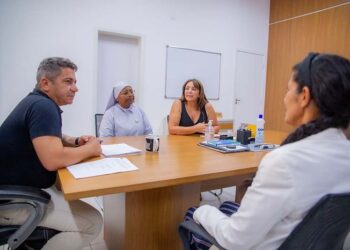 Casa de Nazaré e Escola Gabriela Mistral, em Araxá, assinam Termos de Fomento