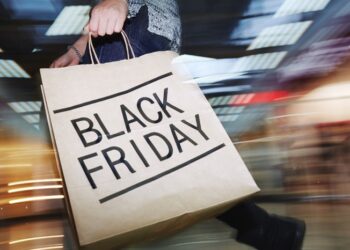 Procon Araxá dá dicas aos consumidores para cuidados com vendas da Black Friday
