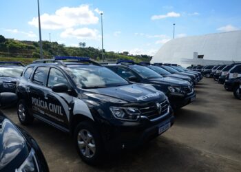 Governo de Minas entrega 112 viaturas para a Polícia Civil