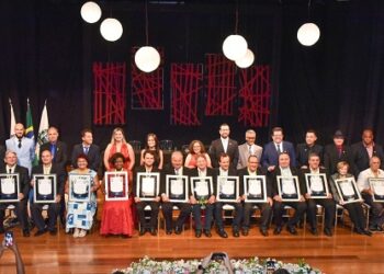 Câmara de Araxá entrega Medalhas Dom José Gaspar, Geraldo Porfírio e a Cidadania Honorária 2022