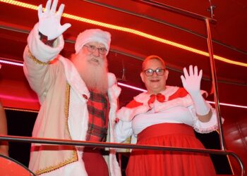 Caravana de Natal da Coca-Cola passa nesta sexta por Araxá; saiba como acompanhar