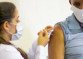 Unicentro convoca crianças de 3 a 11 anos para vacina contra a Covid-19 na terça-feira