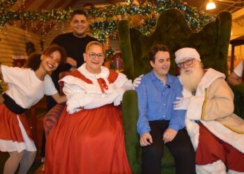 Inclusiva, Vila do Papai Noel no FestNatal Araxá encanta adultos e crianças