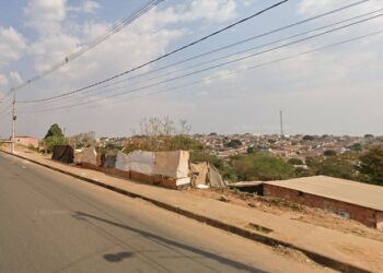 Justiça determina desocupação de áreas invadidas em Araxá, nos bairros Santa Maria e Salomão Drummond