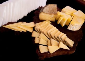 Produtores do queijo casca florida comemoram o reconhecimento da variedade do Queijo Minas Artesanal