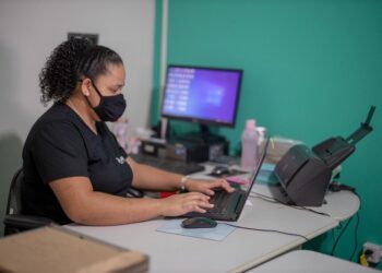 Ampara fecha parceria para implantação de sistema de gestão informatizado na instituição