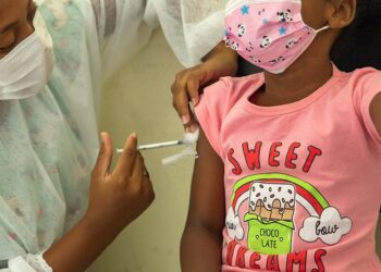 Saúde em Araxá convoca população a partir de 12 anos para vacina contra a Covid nesta quinta