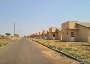 Situação de 555 famílias do Jardim Montreal e Jardim Esplêndido é abordada na Câmara de Vereadores