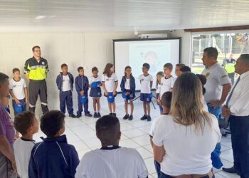 Começam as aulas na Transitolândia em Araxá, instalada no Batalhão da PM