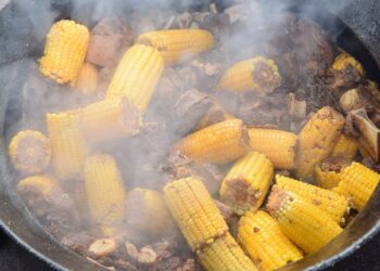 Cardápio da Queima do Alho tem variedade de carnes e principais pratos típicos da região