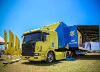 Carreta do Circuito de Negócios do Banco do Brasil vai estacionar na Fenadoces 2023