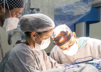 Fhemig publica edital de concurso público para mais de 1,8 mil vagas