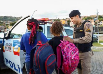 Em reforço de ação de prevenção, PMMG já visitou mais da metade das escolas da rede estadual