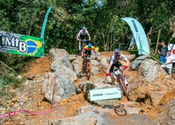 Chileno Martin Vidaurre fatura outra vitória na etapa de Araxá da CIMTB