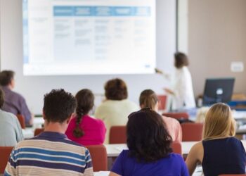 Parceria Senac e Sine Araxá abre vagas para cursos profissionalizantes gratuitos