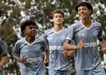 Dínamo estreia na segunda divisão do Campeonato Mineiro neste domingo