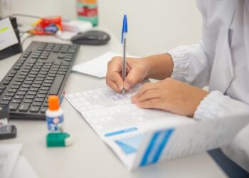 Vacinação contra a gripe para todos os grupos já está liberada em Araxá