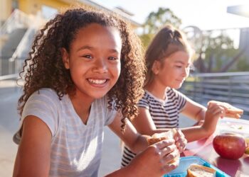 Sesc Mesa Brasil lança a campanha “Férias sem Fome” para combater a insegurança alimentar durante as férias escolares em MG