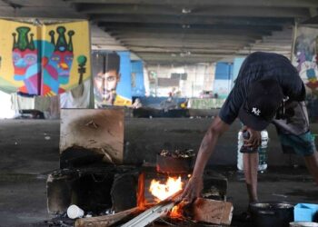 Cidades brasileiras terão apoio federal para acolher pessoas em situação de rua