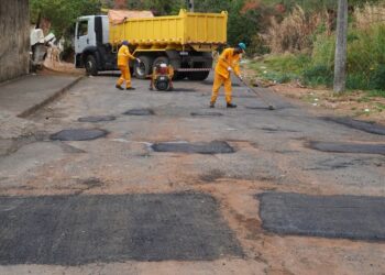 Começa em Araxá uma força-tarefa da Operação Tapa-Buracos com novas empresas credenciadas