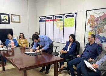 Assinada em Patos de Minas a ordem de serviço para melhorias no sistema viário e transporte público