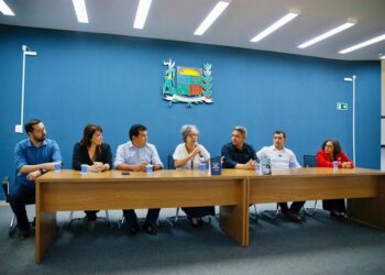 Reitora da UFTM faz visita em Araxá e conhece locais para a instalação do campus federal