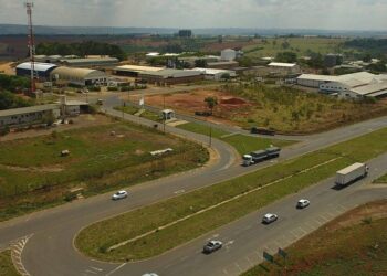 Obras para energia elétrica no Distrito Industrial de Araxá abordadas em audiência com o vice-governador do Estado