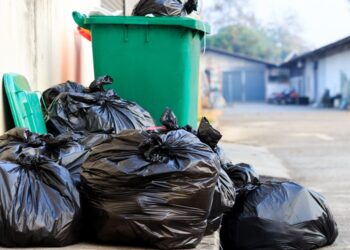 Prefeitura de Araxá exige que empresa retome coleta de lixo de acordo com contrato em vigor