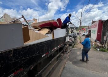 Araxá faz agendamento do Cata-Treco para recolhimento de móveis e eletrodomésticos