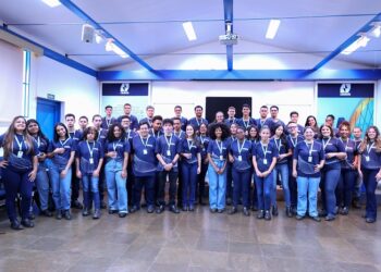 CBMM recebe estudantes do Programa Jovem Aprendiz para seis meses de imersão prática na planta industrial