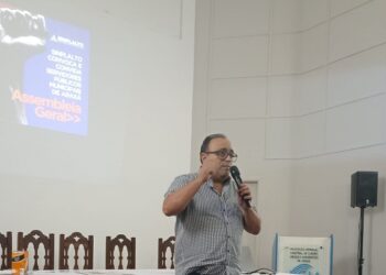 Servidor Municipal de Araxá cobra posição quanto ao reajuste salarial, mas não comparece a Assembleia para adesão de Greve