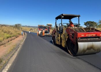 Obra de recuperação rodoviária entre Araxá e divisa com São Paulo está com 90% dos serviços concluídos