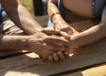 Queima do Alho: como seu ingresso transforma vidas em instituições assistenciais de Araxá
